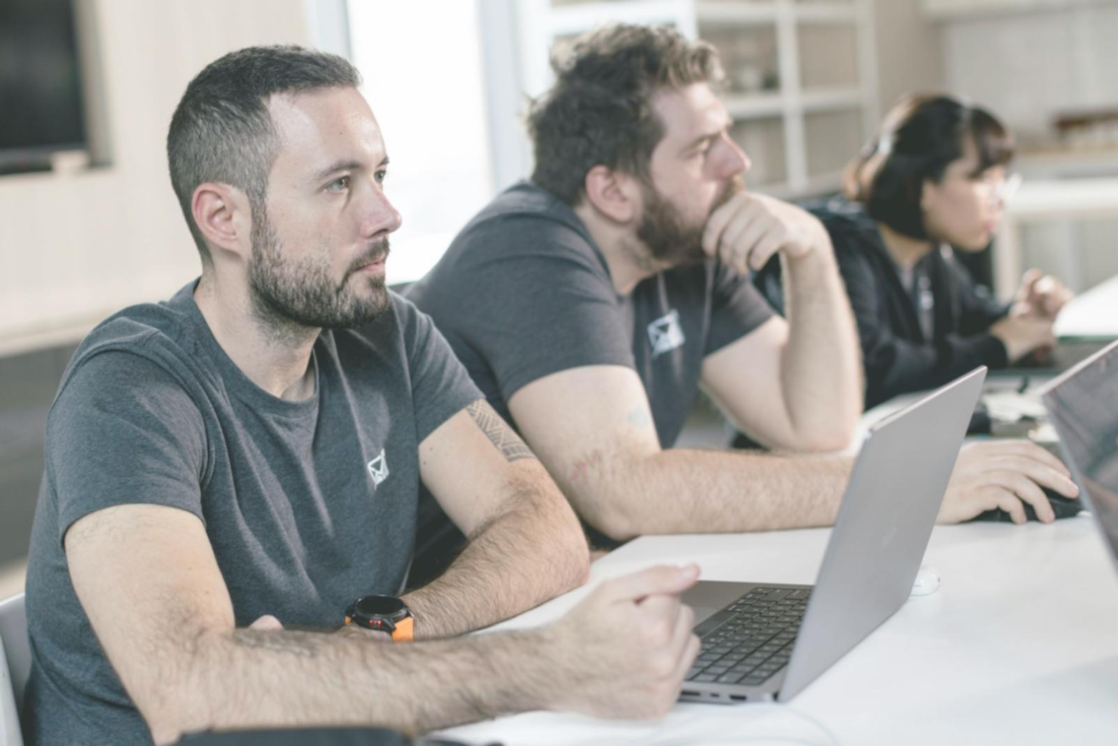 Корпоративное обучение финансовой грамотности в современном офисе